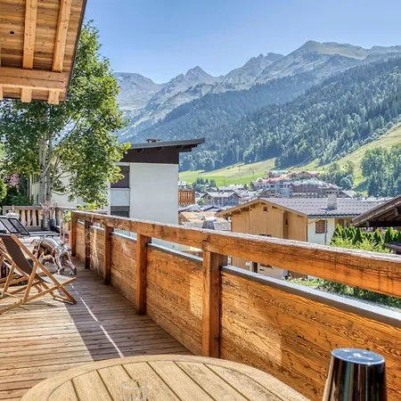 Les De - Le Faon * La Clusaz